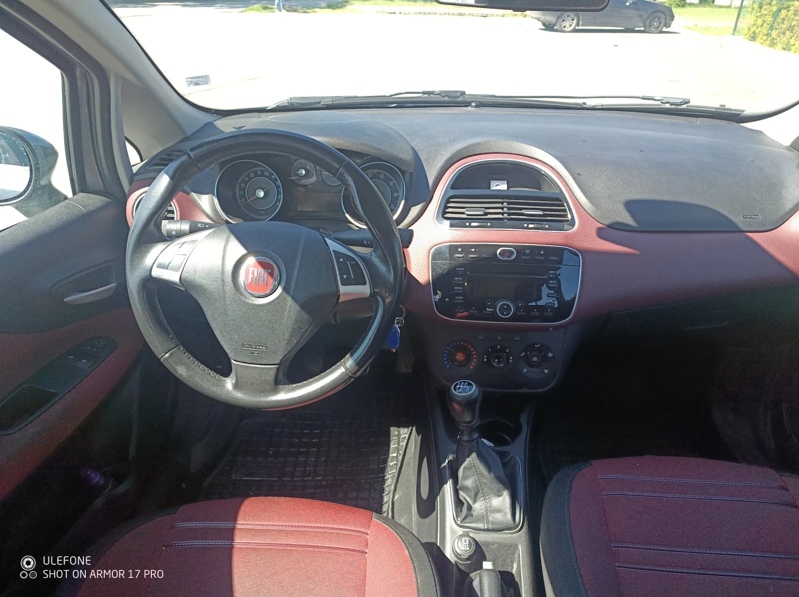 Fiat Punto 1.4, снимка 4 - Автомобили и джипове - 54530041