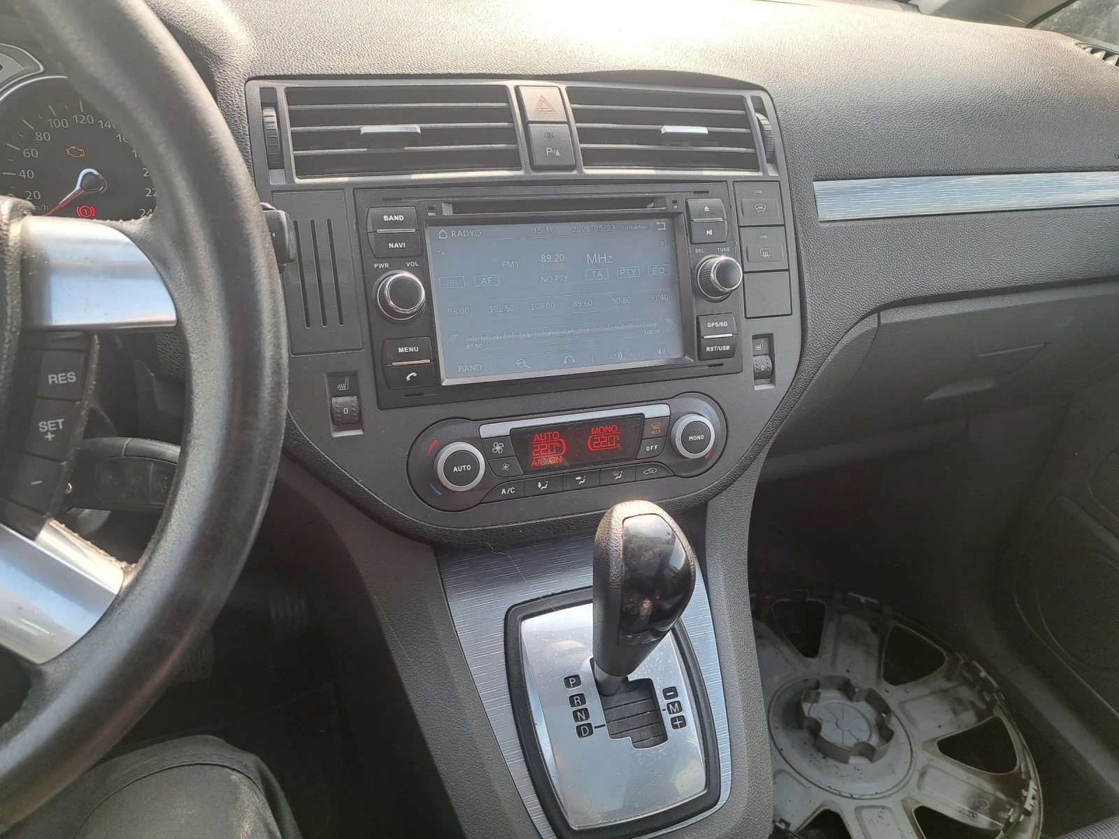 Ford C-max, снимка 11 - Автомобили и джипове - 54791597
