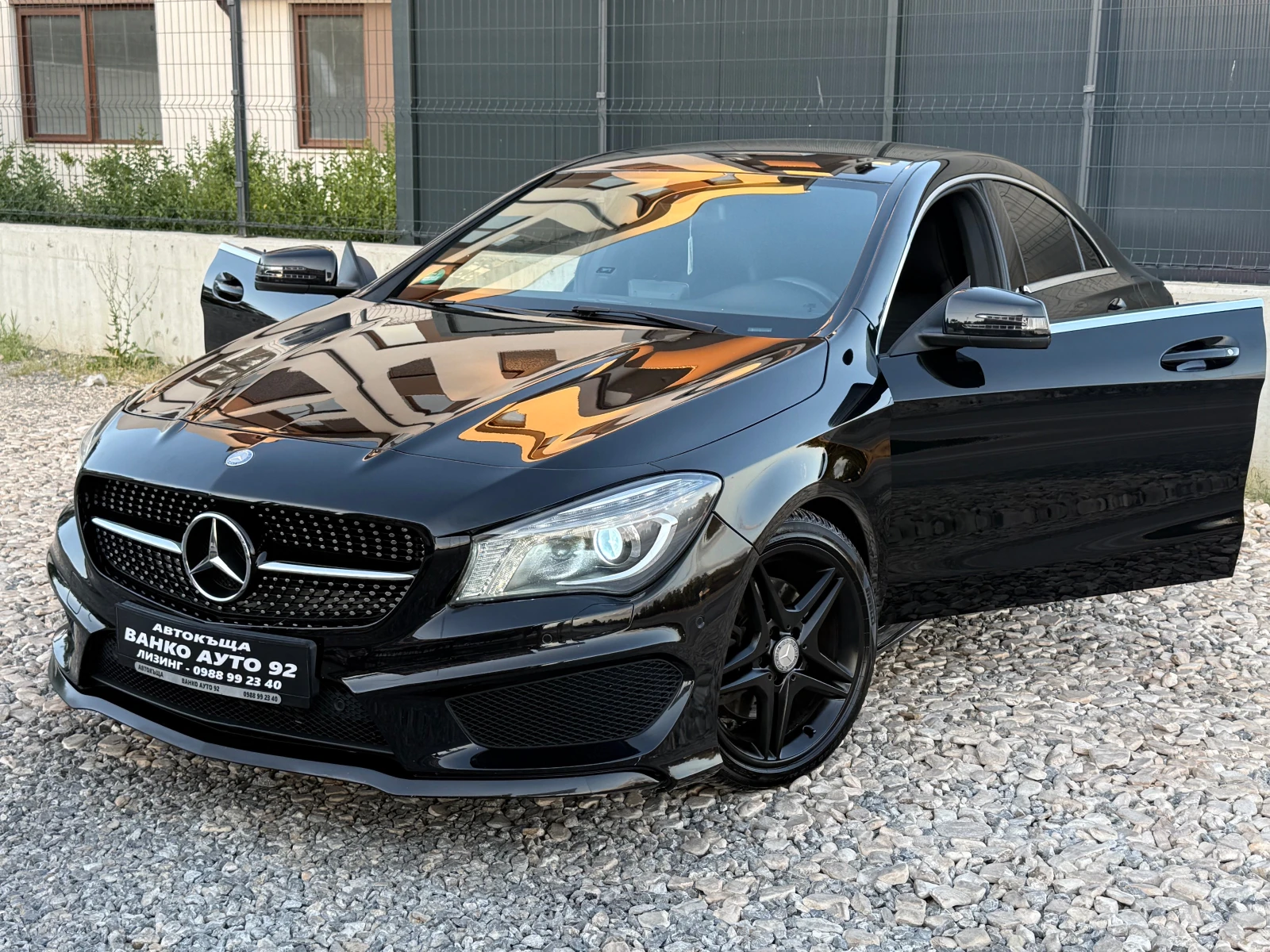 Mercedes-Benz CLA 220 AMG