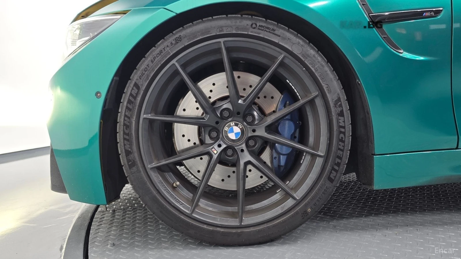 BMW M4 CARBON* HUD* КОЖА* НАВИ* 360, снимка 5 - Автомобили и джипове - 55172970
