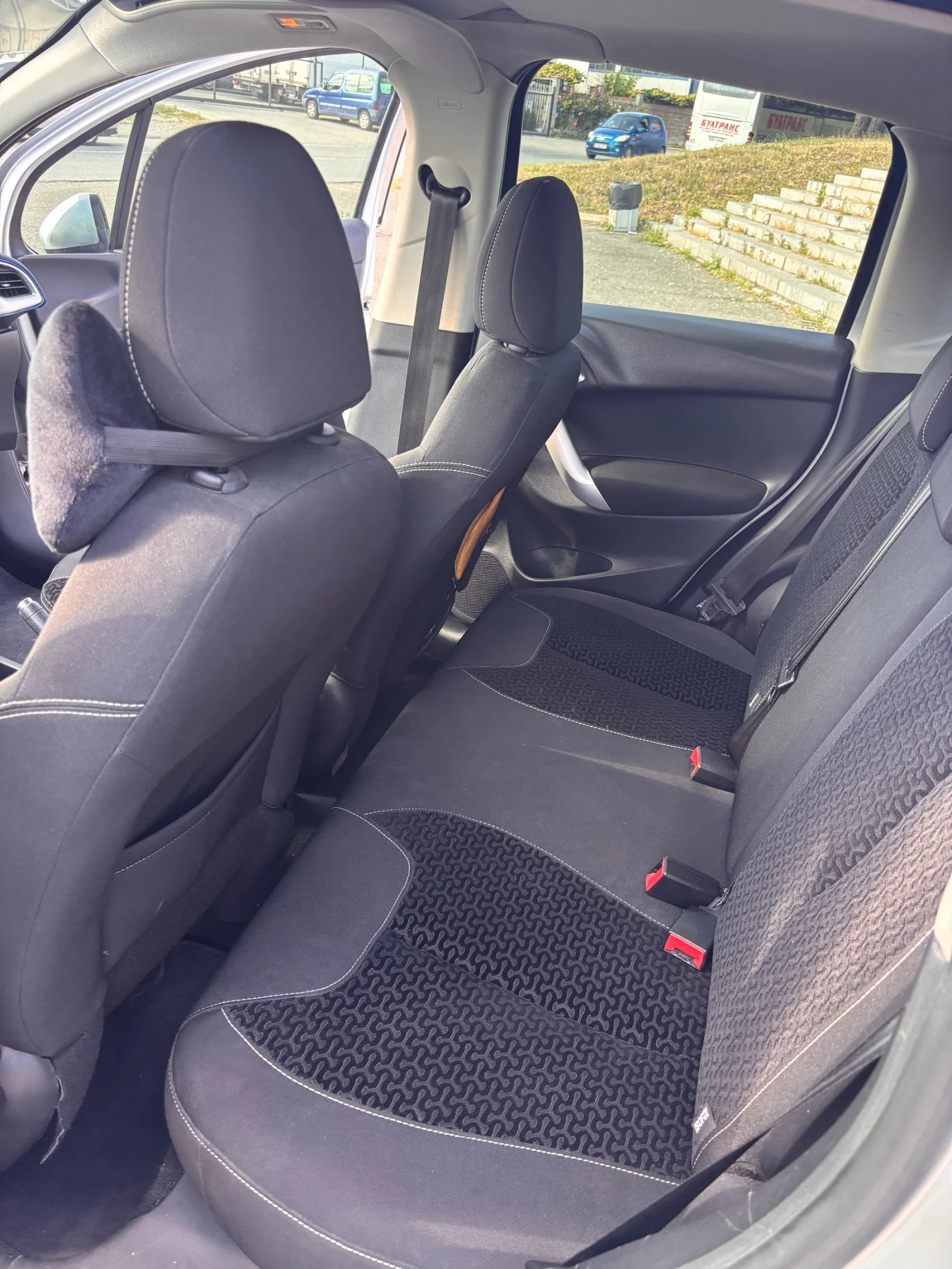 Citroen C3, снимка 15 - Автомобили и джипове - 55240578
