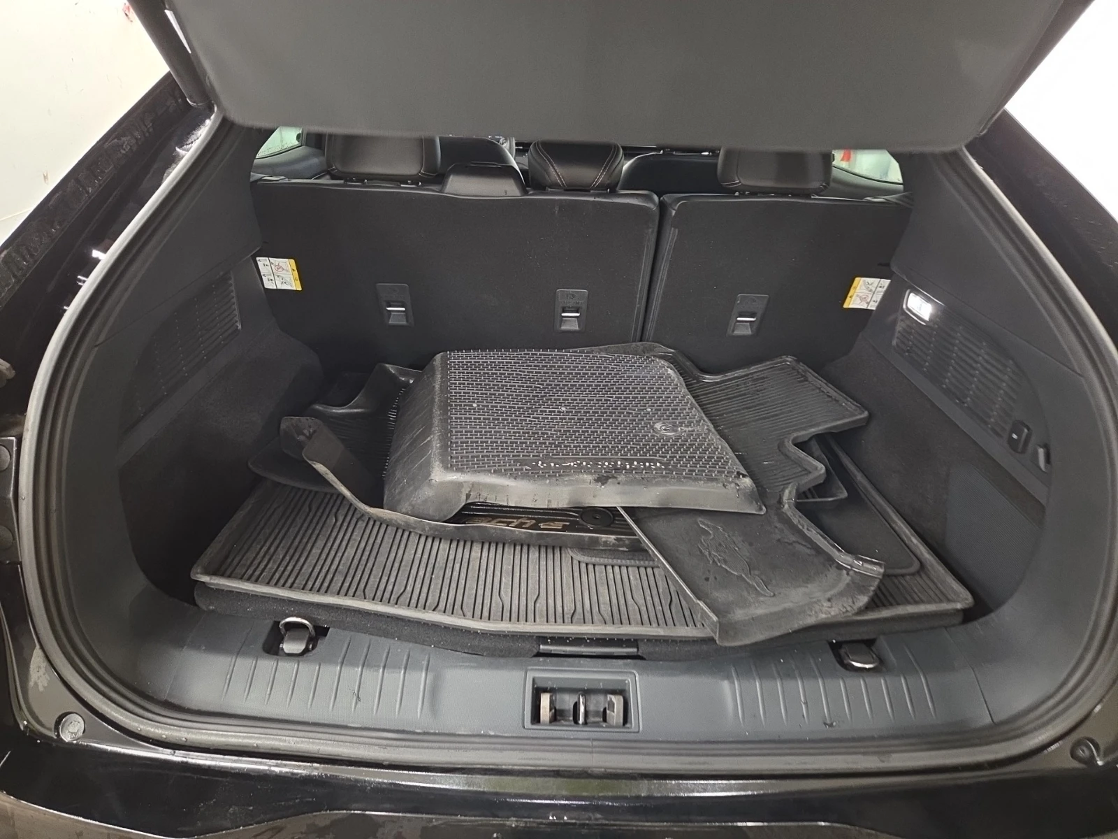Ford Mustang Mach-E Premium AWD, снимка 12 - Автомобили и джипове - 55404262