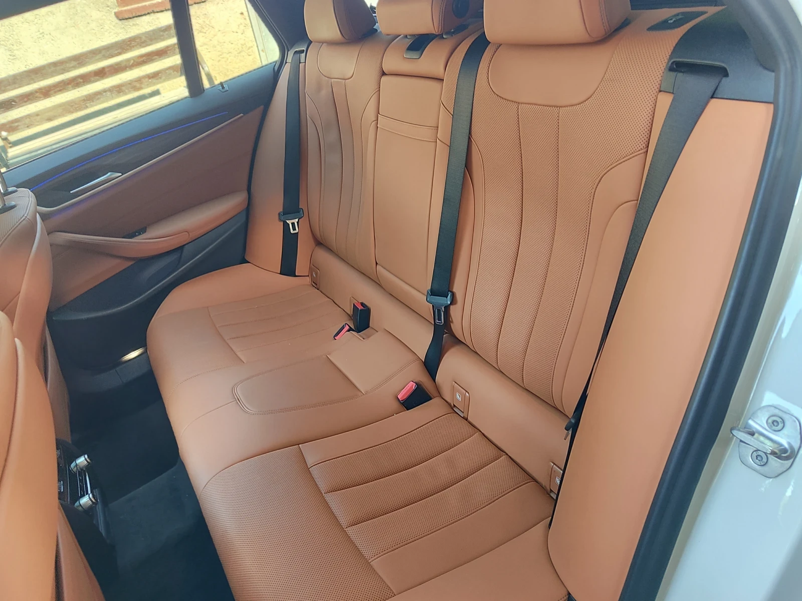 BMW 530, снимка 11 - Автомобили и джипове - 55444937