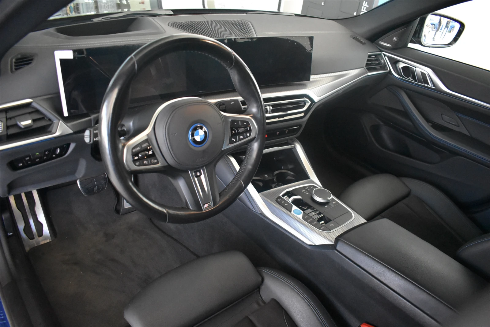 BMW i4 eDrive40 Гран Купе, снимка 6 - Автомобили и джипове - 55623364