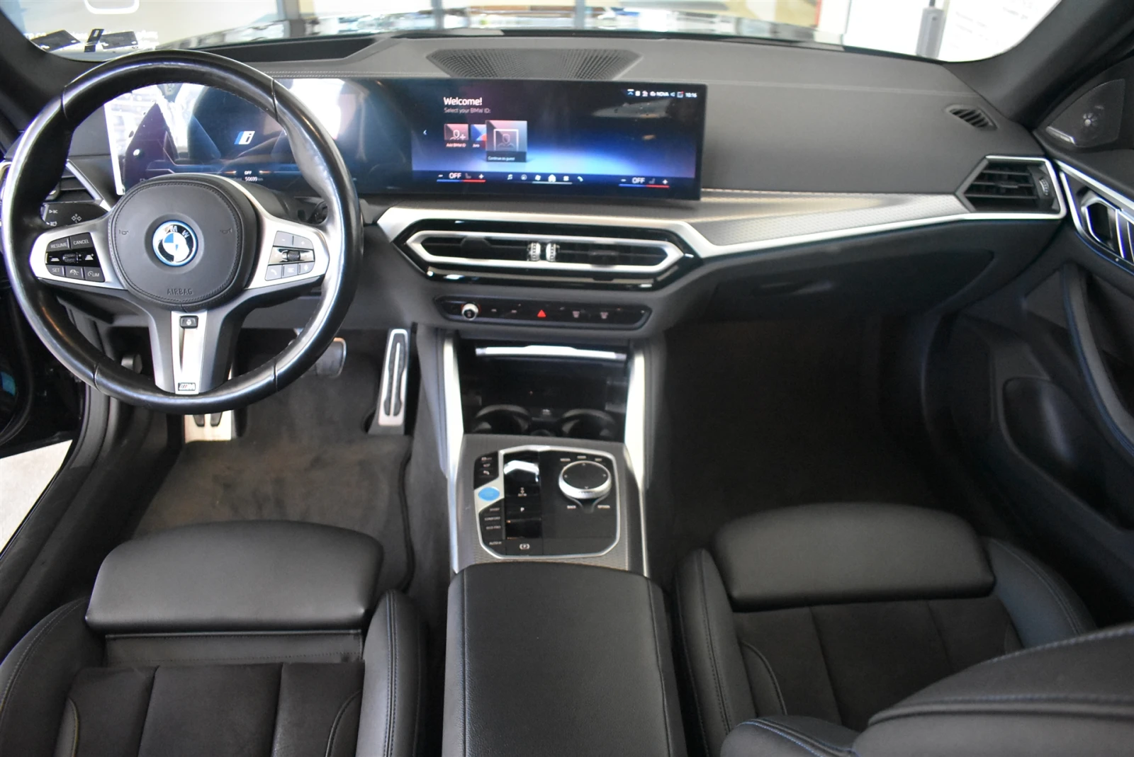 BMW i4 eDrive40 Гран Купе, снимка 7 - Автомобили и джипове - 55623364