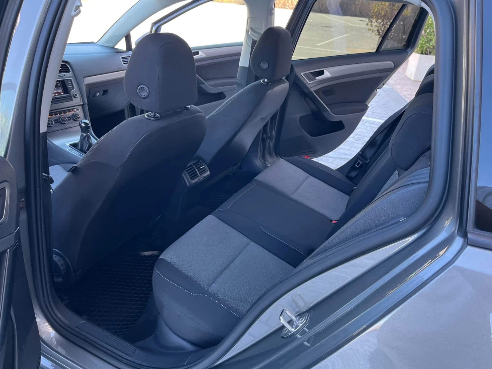 VW Golf 1.6TDI/110/2016, снимка 13 - Автомобили и джипове - 56230547