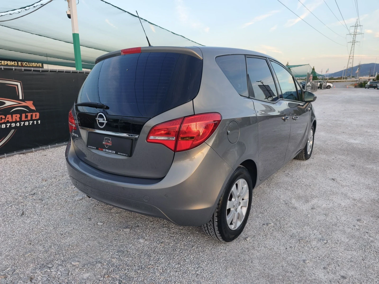 Opel Meriva 1.4i, снимка 6 - Автомобили и джипове - 56405464