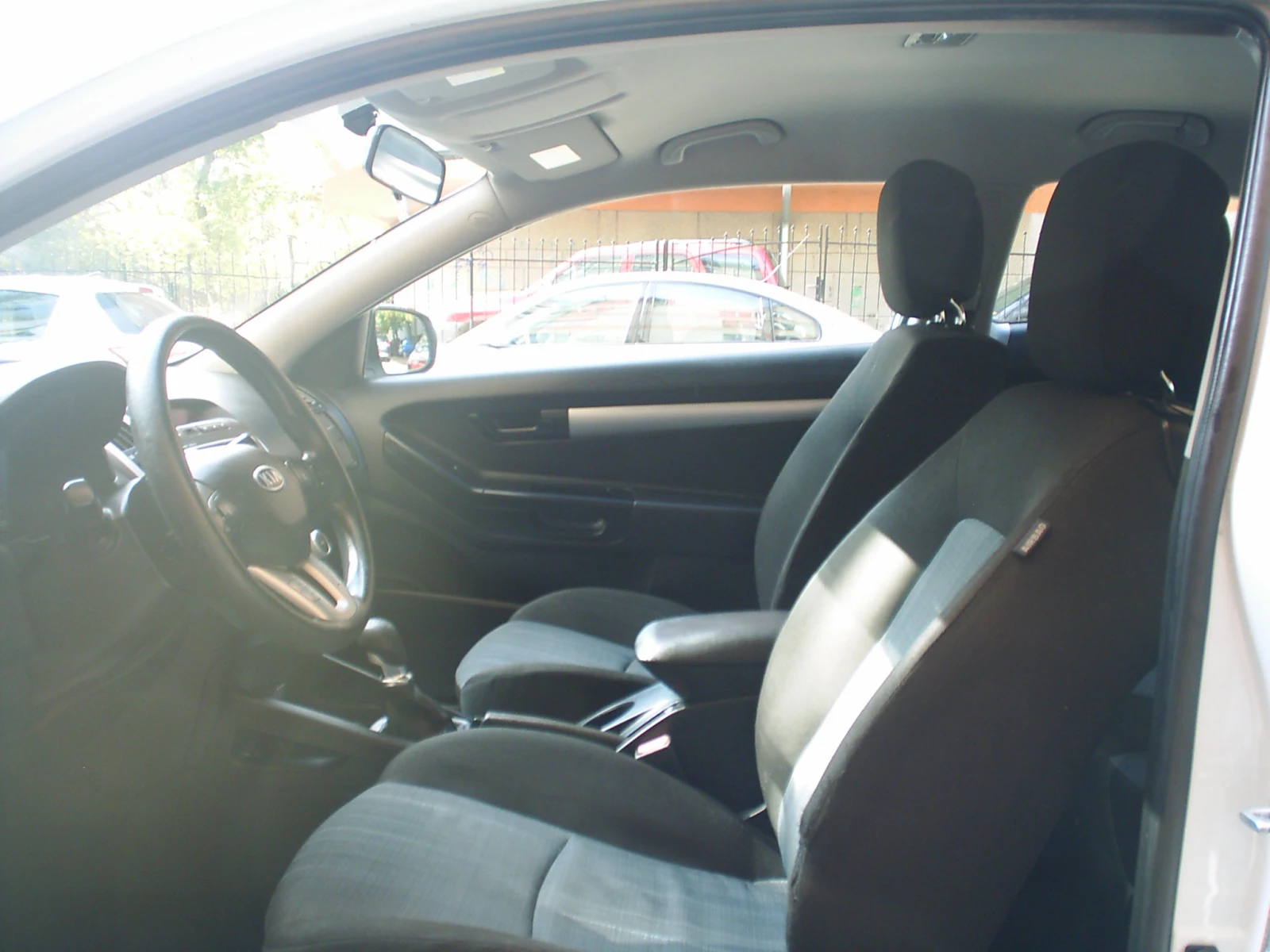Kia Pro ceed 1.4 16V 90k.c., снимка 8 - Автомобили и джипове - 56543323