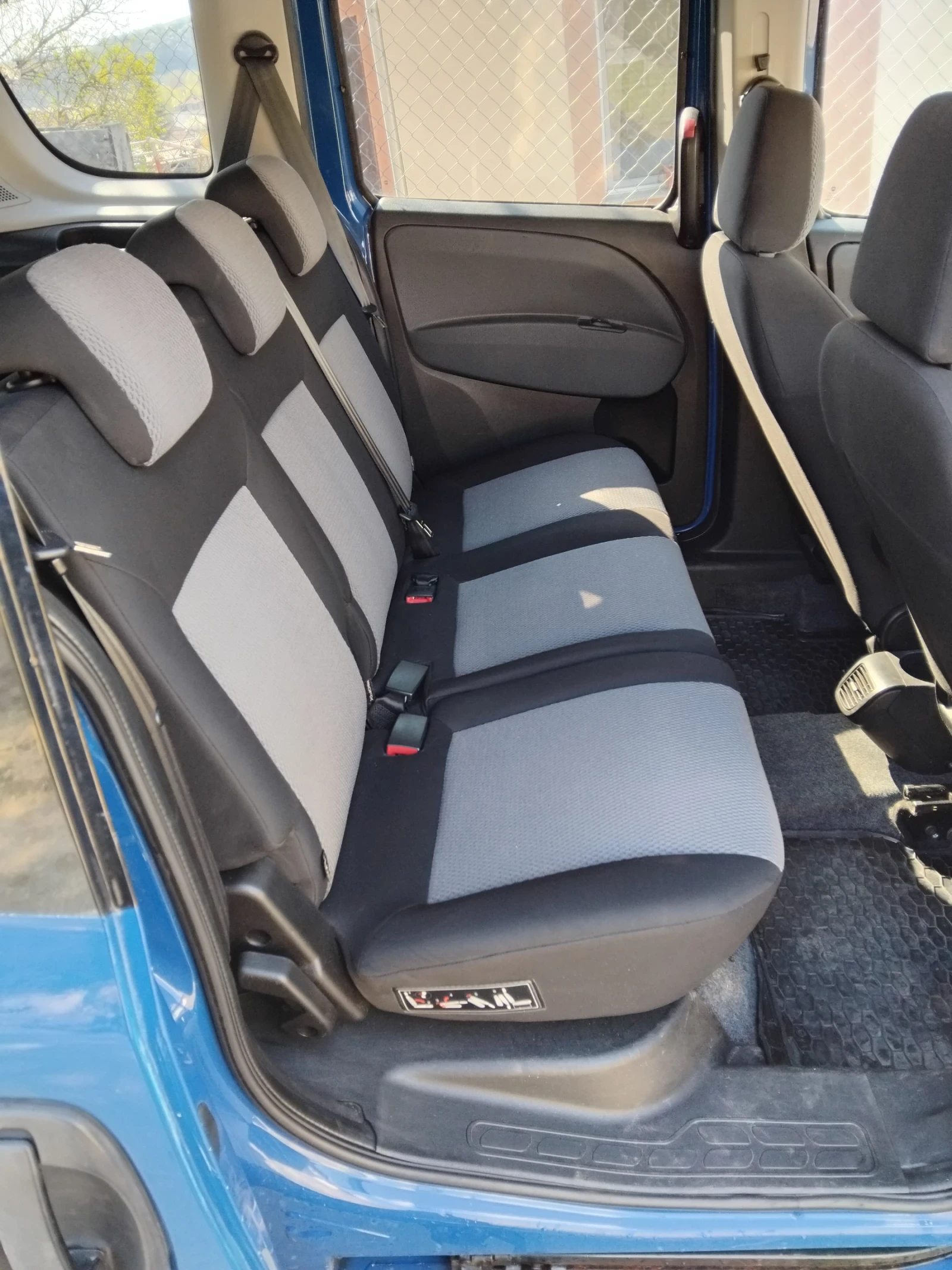Fiat Doblo, снимка 9 - Автомобили и джипове - 56713996