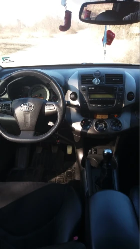 Toyota Rav4 2.2 D4D, снимка 6