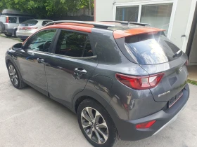 Kia Stonic 1.6 D FULL 6 skr.  NAVI KAMERA KOJA  EURO 6 | Mobile.bg    4