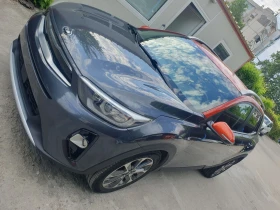Kia Stonic 1.6 D FULL 6 skr.  NAVI KAMERA KOJA  EURO 6 | Mobile.bg    2