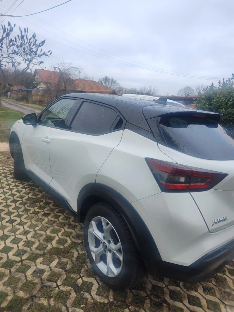 Nissan Juke, снимка 13 - Автомобили и джипове - 48443512