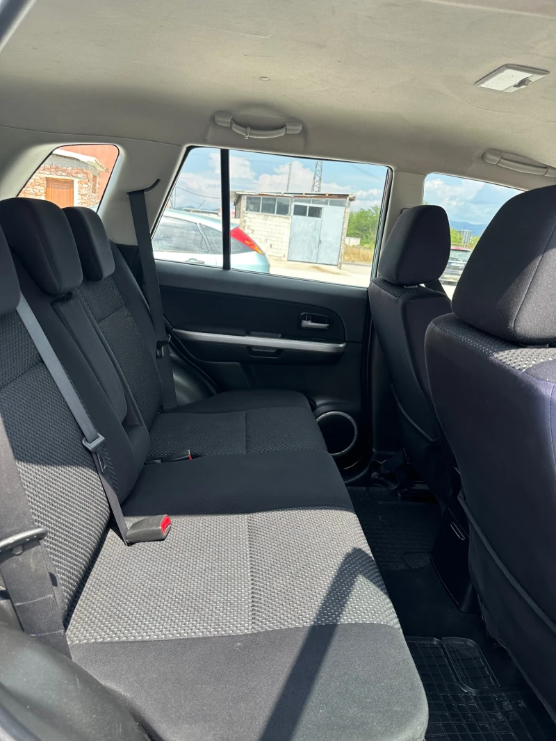 Suzuki Grand vitara, снимка 15 - Автомобили и джипове - 52367320