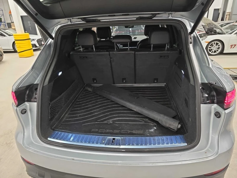Porsche Cayenne 2020 AWD * БЕЗ ПЪРВОНАЧАЛНА ВНОСКА, снимка 12 - Автомобили и джипове - 52861992