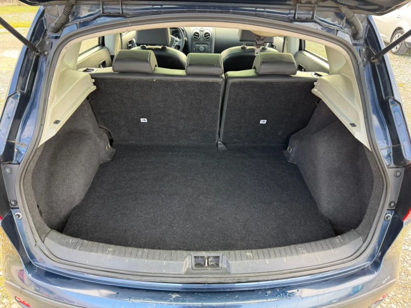 Nissan Qashqai 2.0 - 4x4 - КОЖА - ПАНОРАМА , снимка 9 - Автомобили и джипове - 53052525