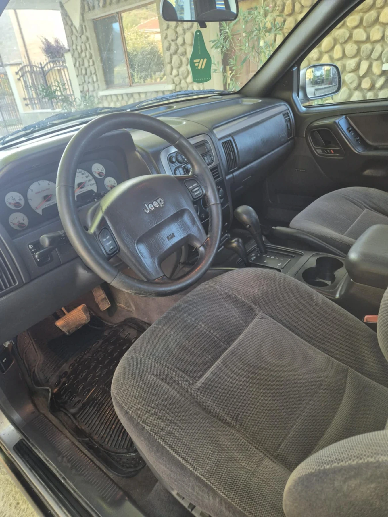 Jeep Grand cherokee  - изображение 4