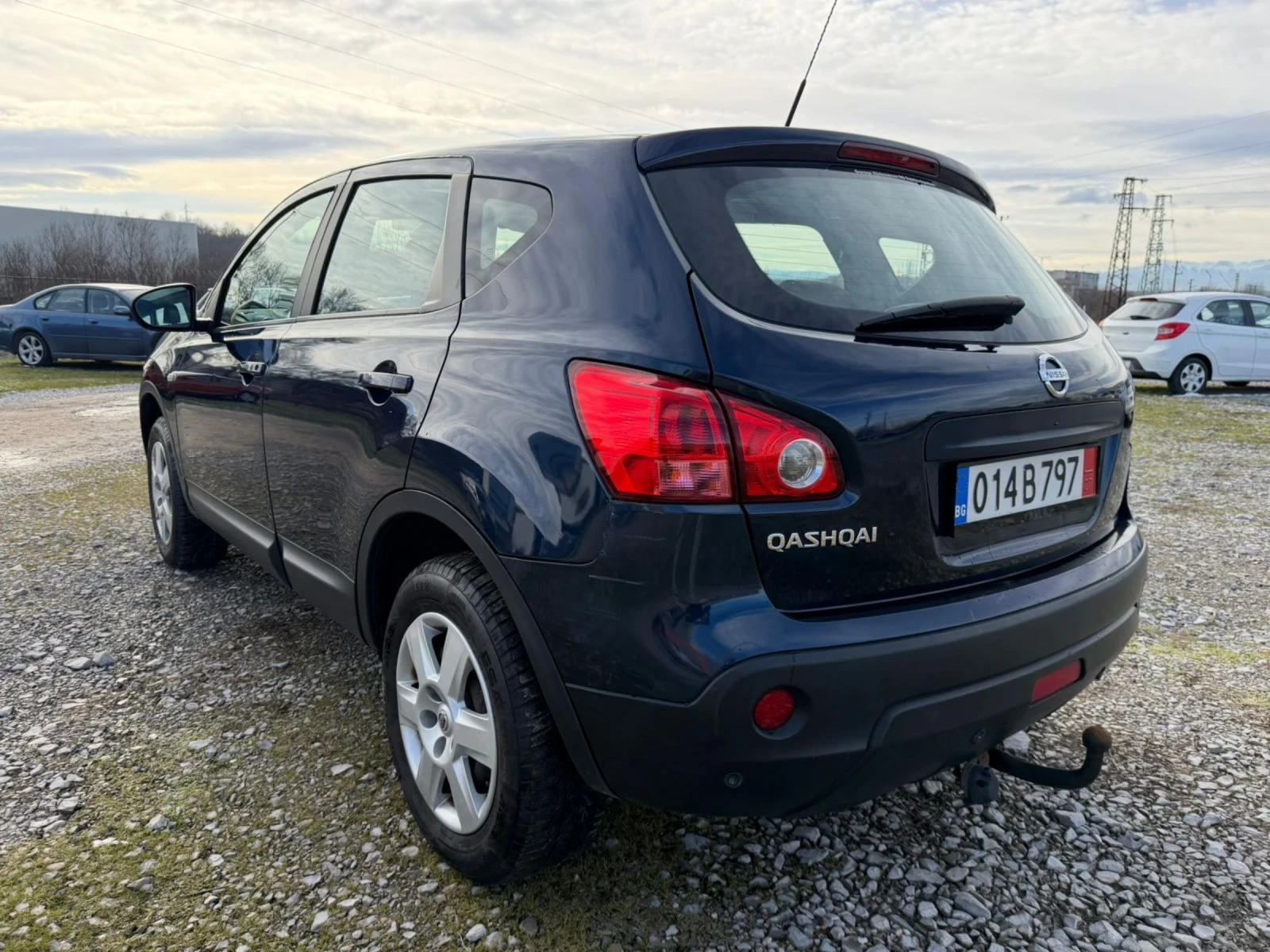 Nissan Qashqai 2.0 - 4x4 - КОЖА - ПАНОРАМА  - изображение 5