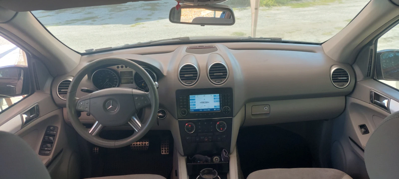 Mercedes-Benz ML 350 Спорт пакет, снимка 7 - Автомобили и джипове - 54149725