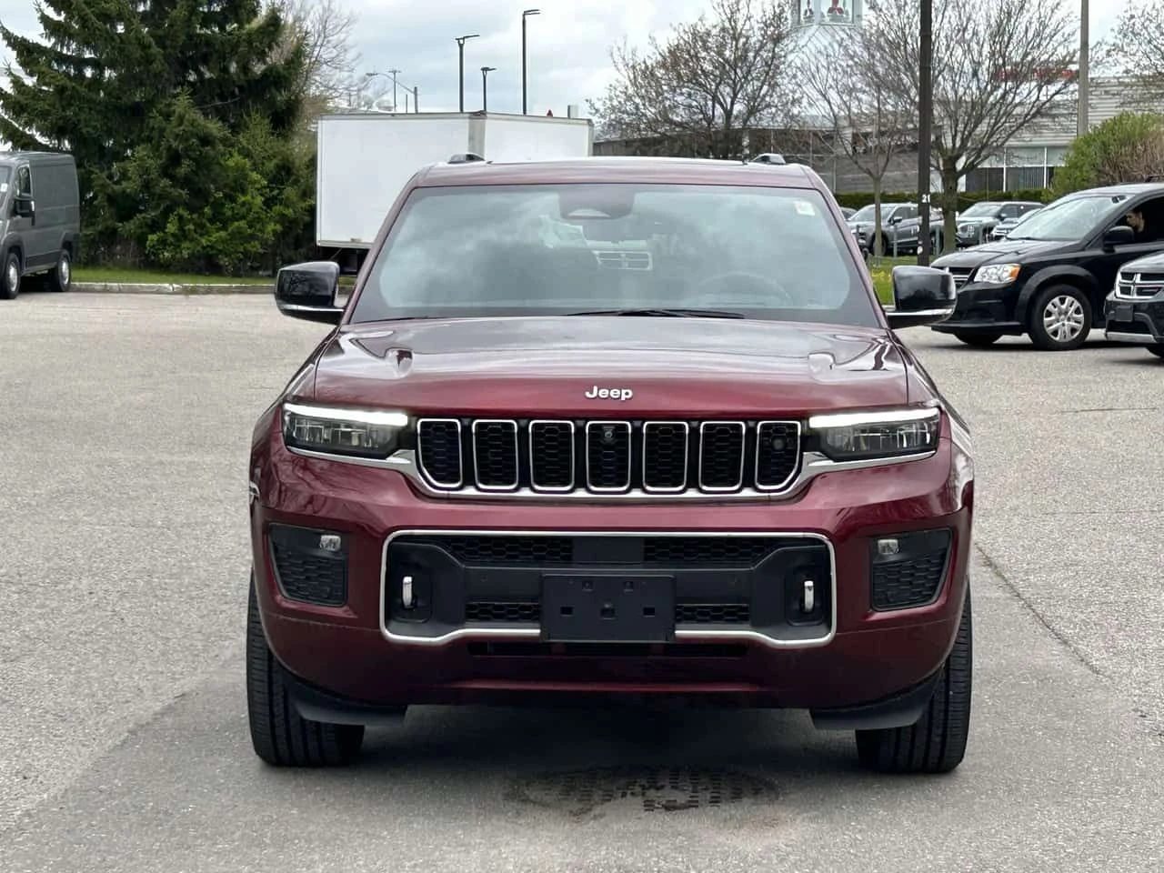 Jeep Grand cherokee * Overland 4x4 * CARFAX * ЦЕНА ДО БГ, снимка 2 - Автомобили и джипове - 54896228