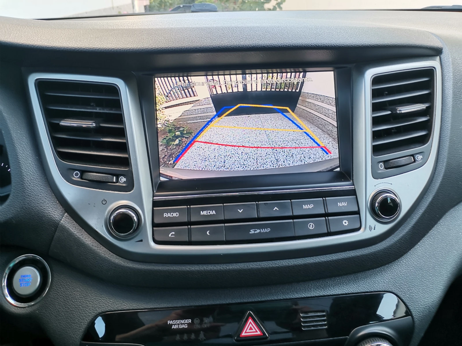 Hyundai Tucson  Xennon/Ст.Таван/, снимка 16 - Автомобили и джипове - 55074580