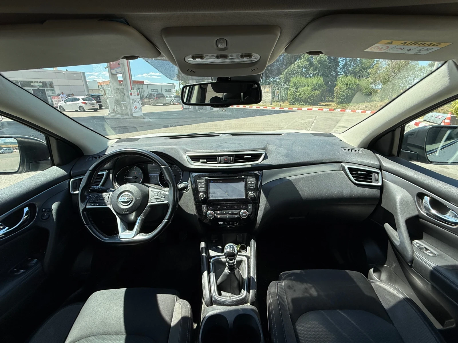 Nissan Qashqai 1.5DCI включена регистрация, снимка 7 - Автомобили и джипове - 55274616
