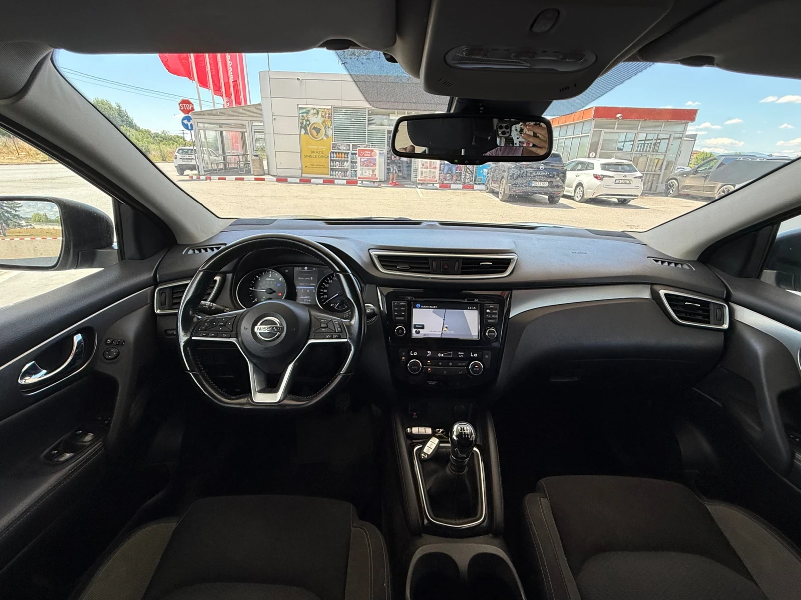 Nissan Qashqai 1.5DCI включена регистрация, снимка 8 - Автомобили и джипове - 55274616