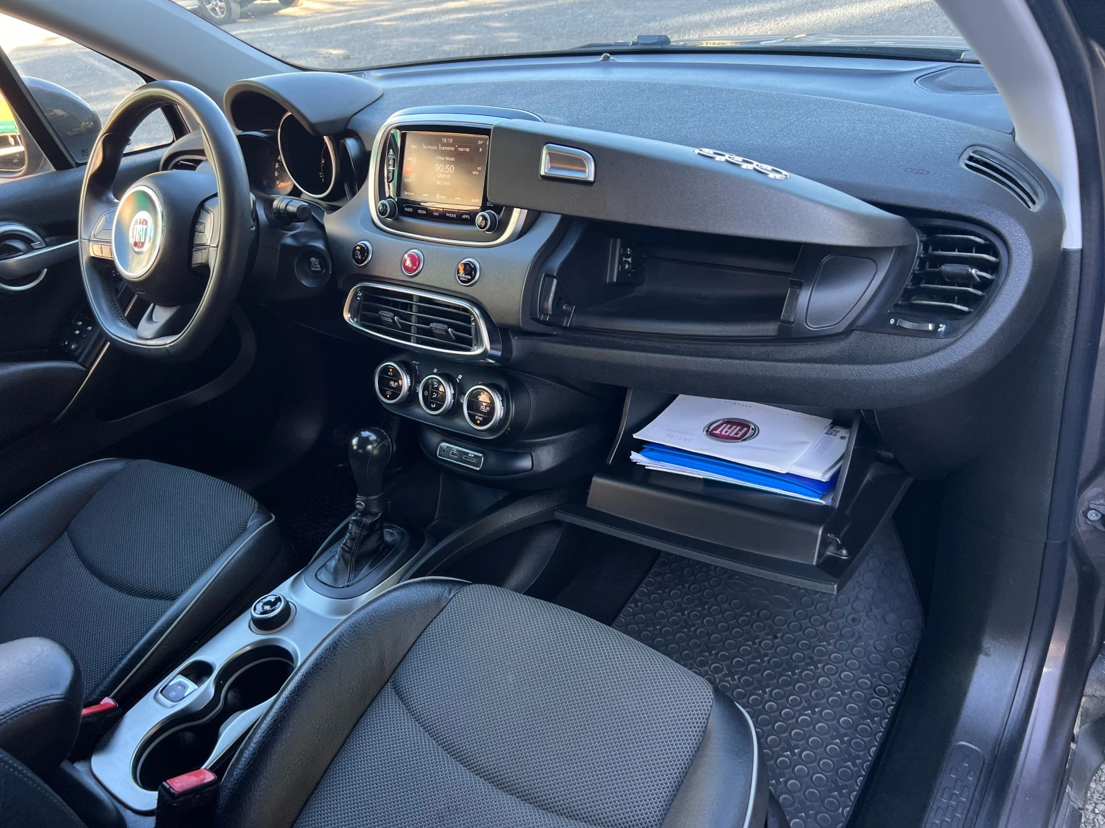 Fiat 500X 2.0MJ CROSS PLUS LIMITED 4X4 KEYLESS NAVI 9ск, снимка 14 - Автомобили и джипове - 55480524