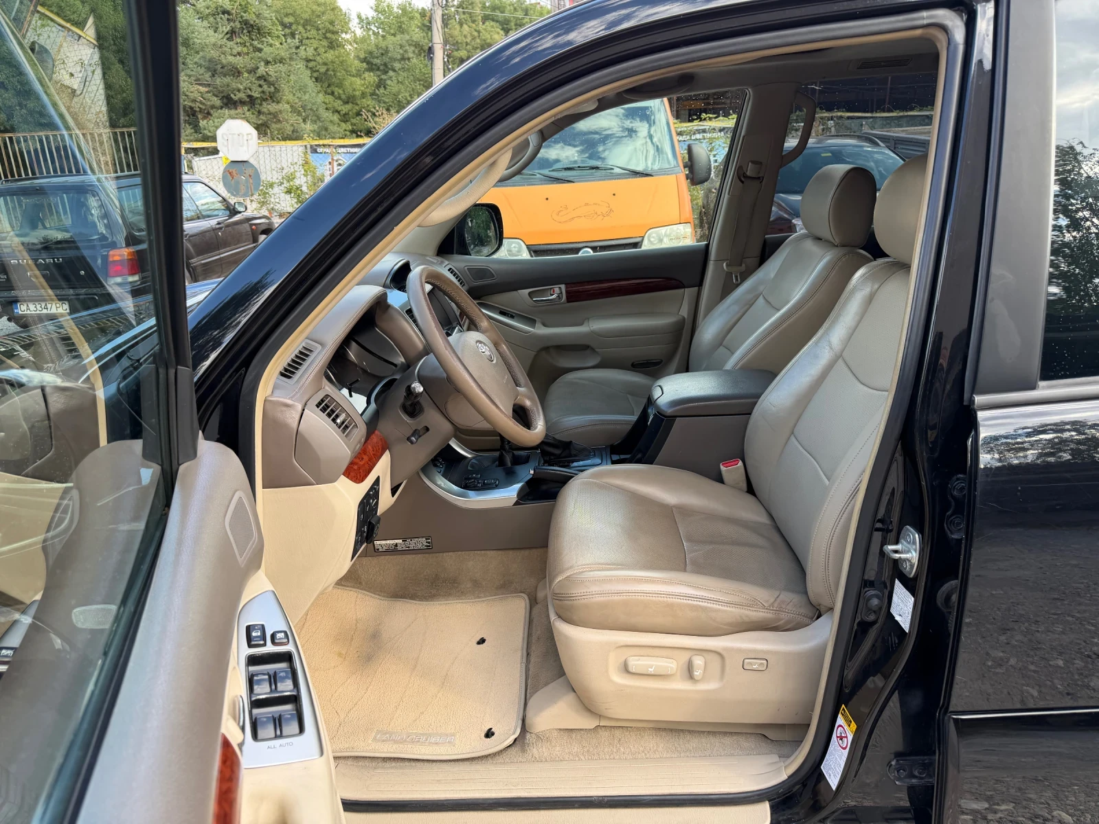 Toyota Land cruiser 4.0 VVTI 5SPEED , снимка 9 - Автомобили и джипове - 55949032