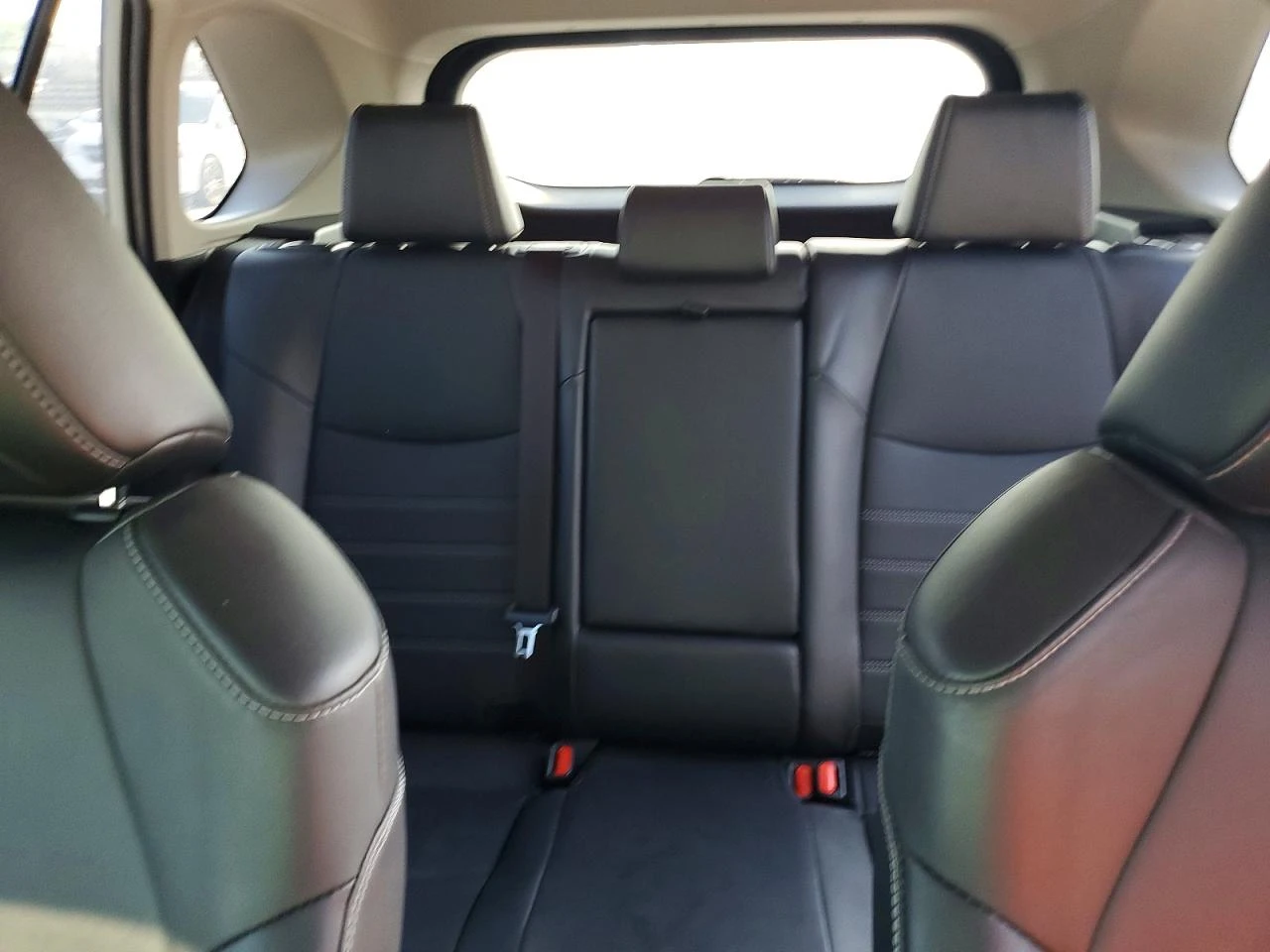 Toyota Rav4 2.5l Xle Premium, снимка 10 - Автомобили и джипове - 56075806