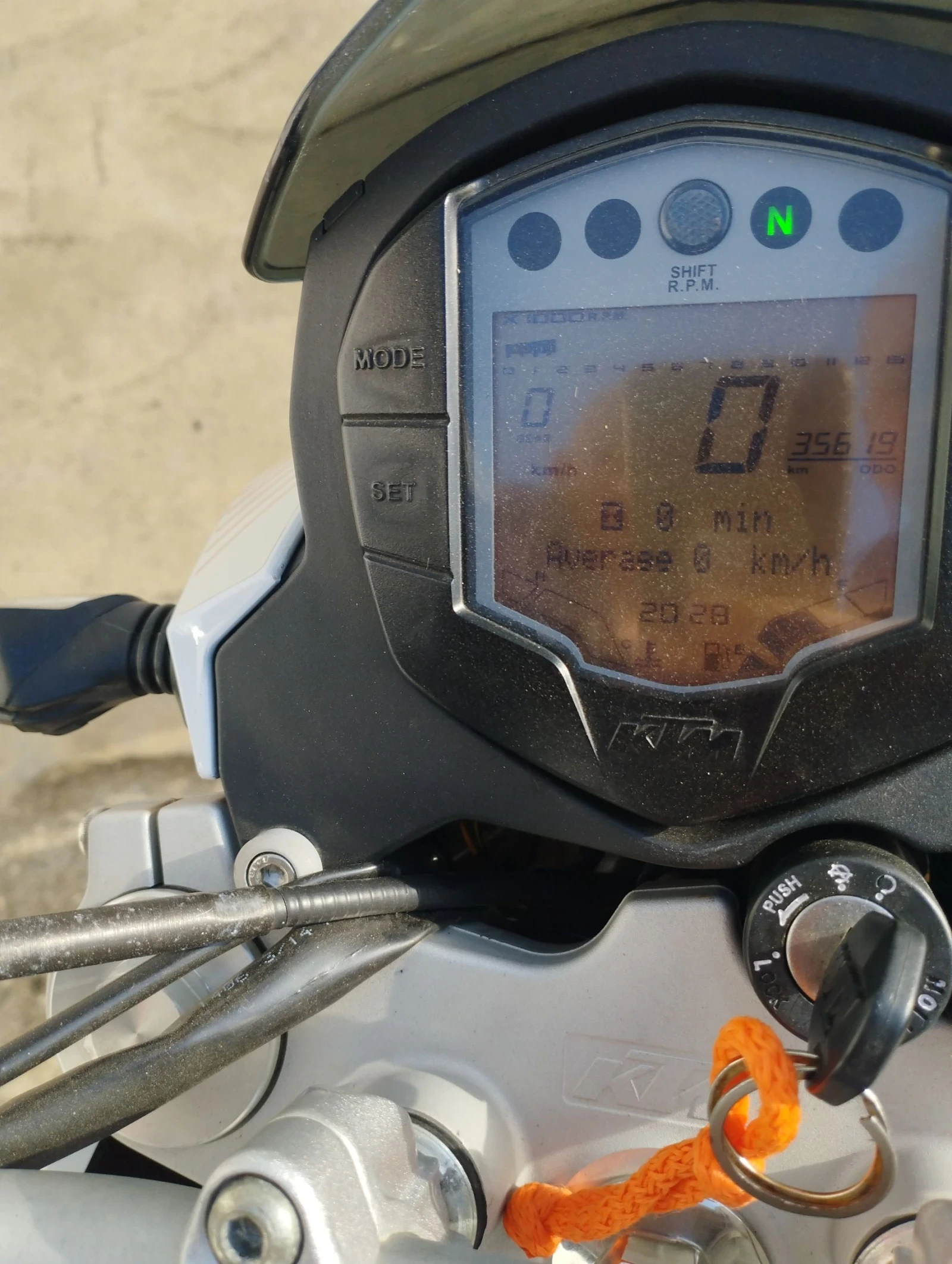 Ktm Duke 390 - изображение 5