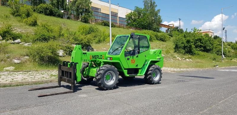 Телескопичен товарач Merlo P 60.10   4x4x4, снимка 1 - Селскостопанска техника - 25529799