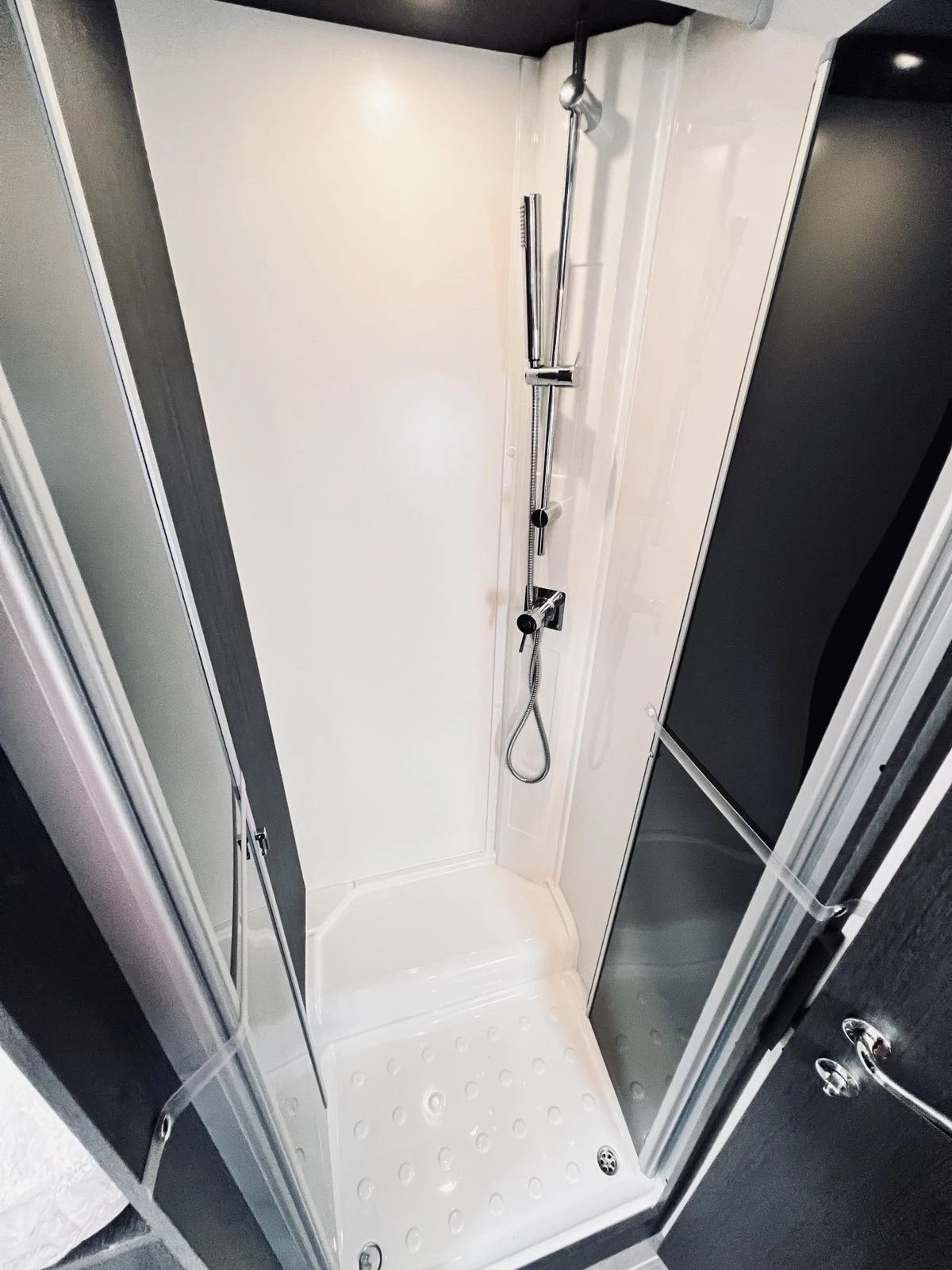  ROLLER TEAM Kronos 284 TL 5   DOMETIC | Mobile.bg   15