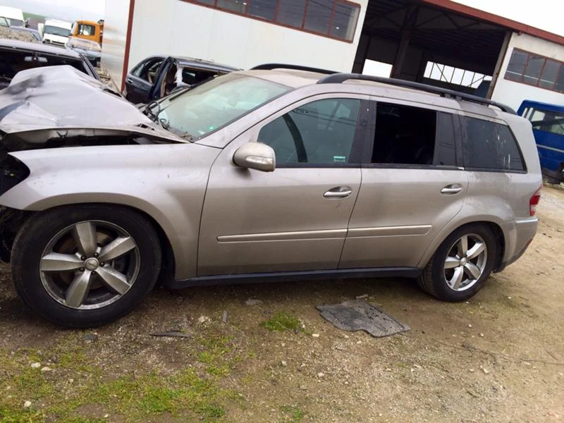 Окачване за Mercedes-Benz GL, снимка 1 - Части - 49502055