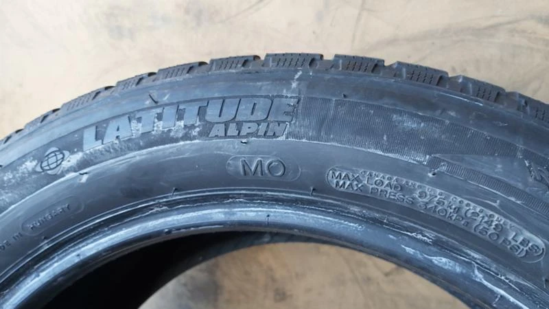 Гуми Зимни 255/50R19, снимка 8 - Гуми и джанти - 27409054