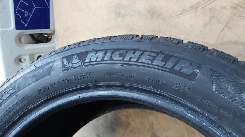 Гуми Зимни 255/50R19, снимка 6 - Гуми и джанти - 27409054