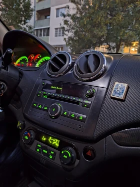 Chevrolet Aveo 1.4 LPG 101k.c. климатроник, всички екстри., снимка 8