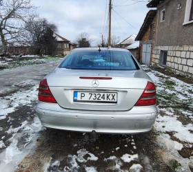 Mercedes-Benz E 220, снимка 4