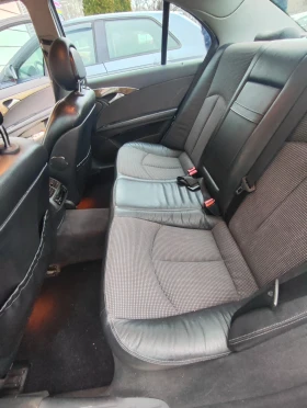 Mercedes-Benz E 220, снимка 7