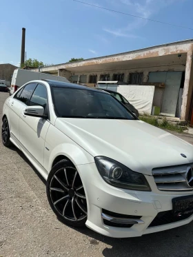 Mercedes-Benz C 250 Панорама-Подгрев-БялаПерла-4матик, снимка 11