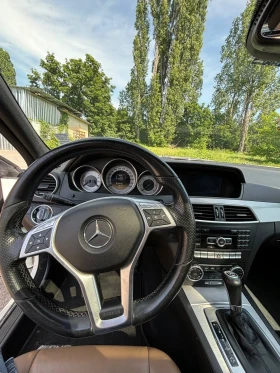 Mercedes-Benz C 250 Панорама-Подгрев-БялаПерла-4матик, снимка 5