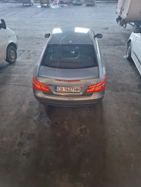 Mercedes-Benz E 350  1