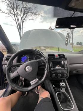 VW Golf GTI | Mobile.bg    4