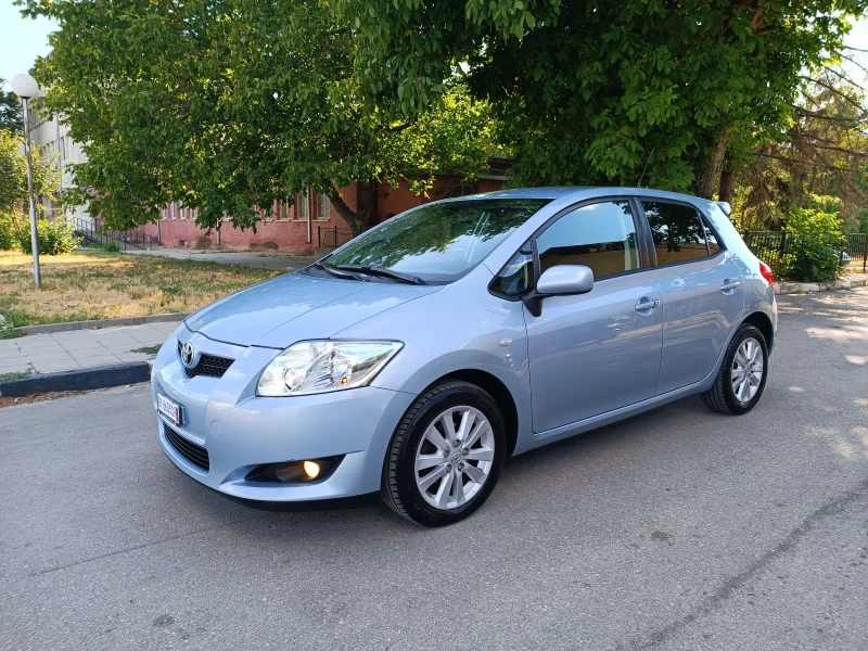 Toyota Auris 1.6i-124кс-ШВЕЙЦАРИЯ-РЪЧКА-Keyless, снимка 7 - Автомобили и джипове - 46813119