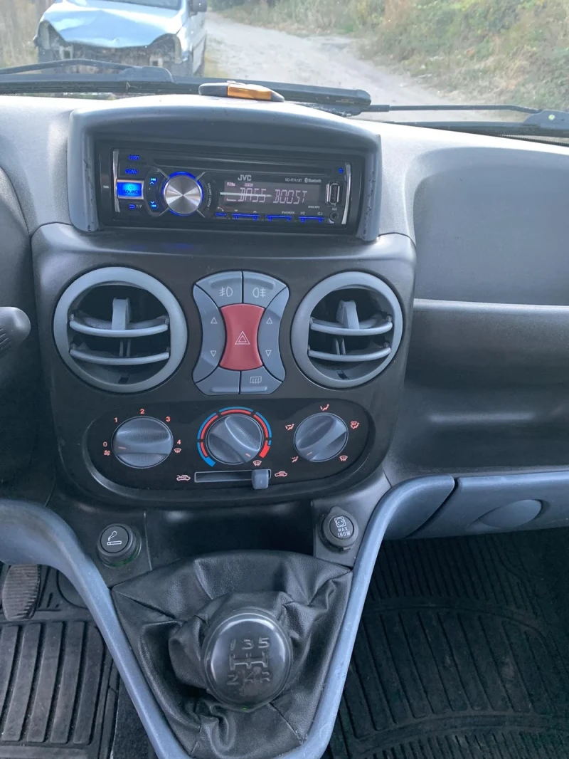 Fiat Doblo, снимка 4 - Автомобили и джипове - 47607997