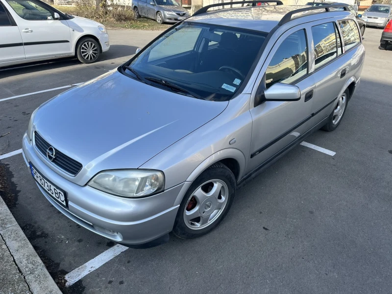 Opel Astra, снимка 3 - Автомобили и джипове - 48085452