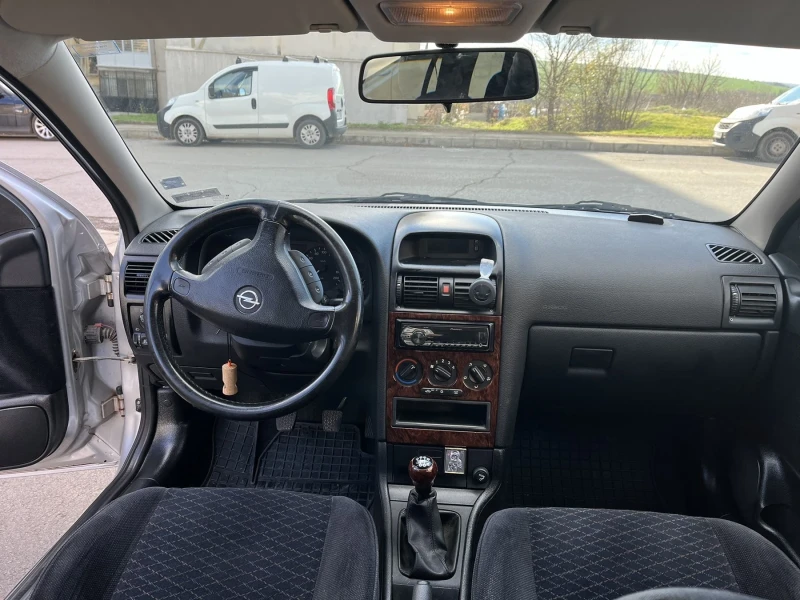 Opel Astra, снимка 7 - Автомобили и джипове - 48085452