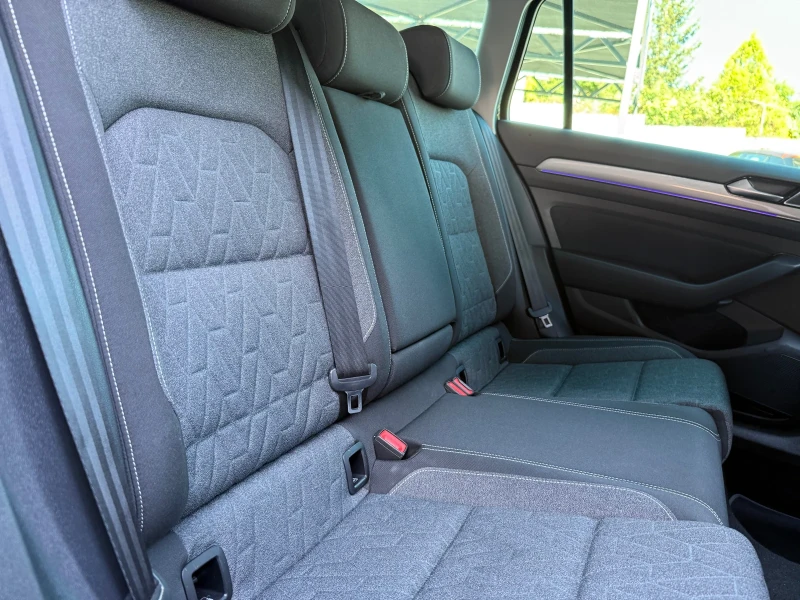 VW Passat 2.0TDI HIGHLINE, DIGITAL , СОБСТВЕН ЛИЗИНГ/БАРТЕР, снимка 9 - Автомобили и джипове - 51056336