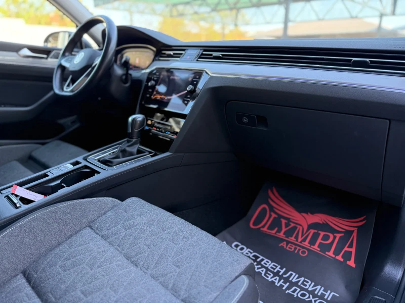 VW Passat 2.0TDI HIGHLINE, DIGITAL , СОБСТВЕН ЛИЗИНГ/БАРТЕР, снимка 8 - Автомобили и джипове - 51056336