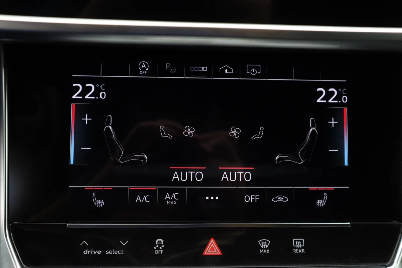 Audi A6 45 TDI S-LINE QUATTRO, снимка 16 - Автомобили и джипове - 51850352